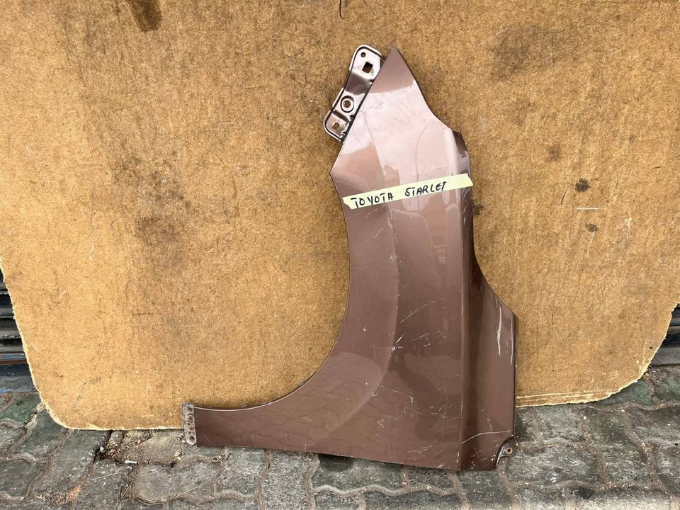 Toyota Starlet left side Fender - Private Seller Toyota Starlet left side Fender - Private Seller