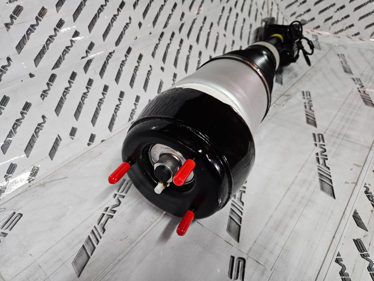 New Mercedes ML350 Front Air Shock – Available Now! - Private Seller New Mercedes ML350 Front Air Shock – Available Now! - Private Seller