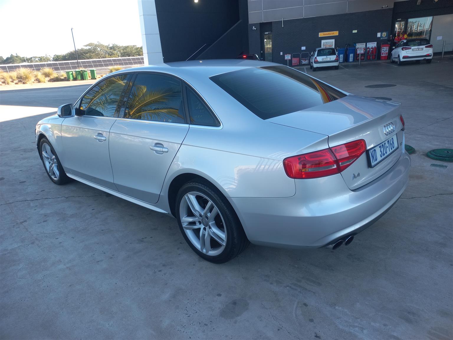 New 2014 Audi A4 2.0TDI - Private Seller New 2014 Audi A4 2.0TDI - Private Seller