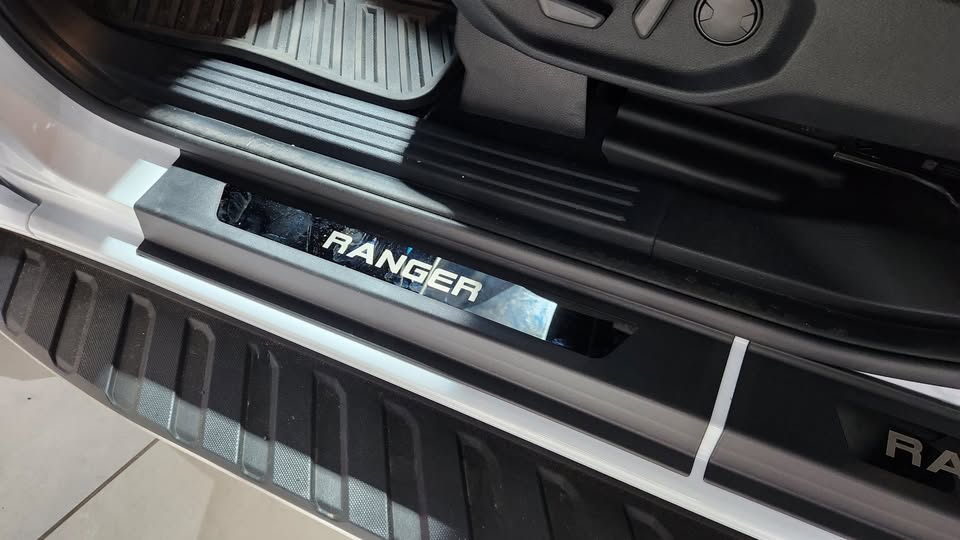 Accessories for Ford Ranger Old and New - Private Seller Accessories for Ford Ranger Old and New - Private Seller