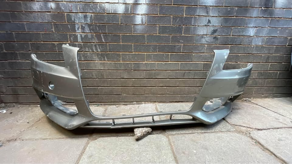 Audi A4 B8 sedan bumper - Private Seller Audi A4 B8 sedan bumper - Private Seller