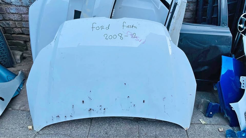 Ford Fiesta bonnet 2008/12 - Private Seller Ford Fiesta bonnet 2008/12 - Private Seller