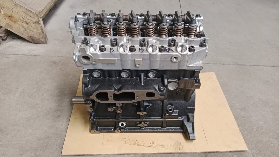HYUNDAI H100 2.6 DIESEL D4BB ENGINE FOR SALE - Private Seller HYUNDAI H100 2.6 DIESEL D4BB ENGINE FOR SALE - Private Seller
