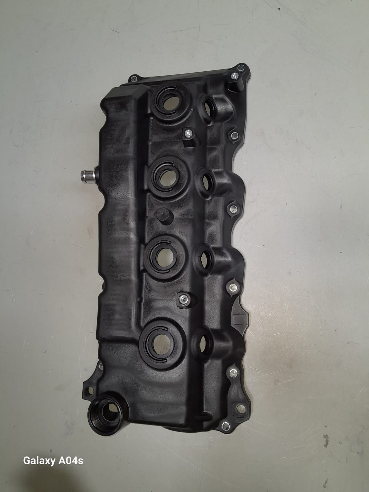 TOYOTA HILLUX TAPPET COVER (2KD TCP ENGINE) FOR SALE - Private Seller TOYOTA HILLUX TAPPET COVER (2KD TCP ENGINE) FOR SALE - Private Seller