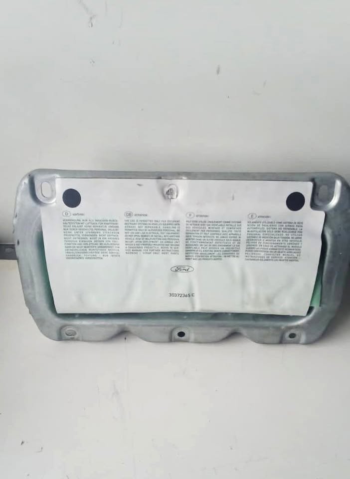 Ford EcoSport Dash Airbag 2017-2018 - Private Seller Ford EcoSport Dash Airbag 2017-2018 - Private Seller