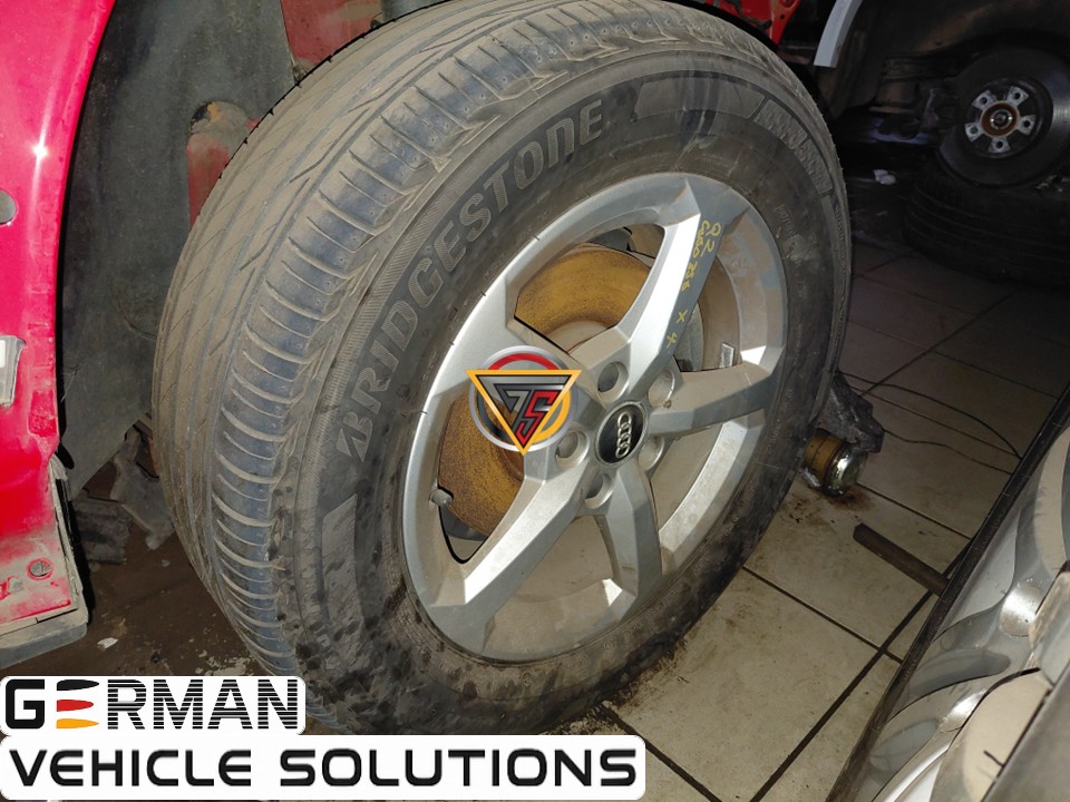 Audi Q2 mag wheel with tyre – original used rim for sale - Private Seller Audi Q2 mag wheel with tyre – original used rim for sale - Private Seller