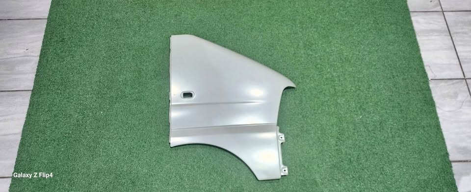 SUZUKI EECO FENDER - Private Seller SUZUKI EECO FENDER - Private Seller