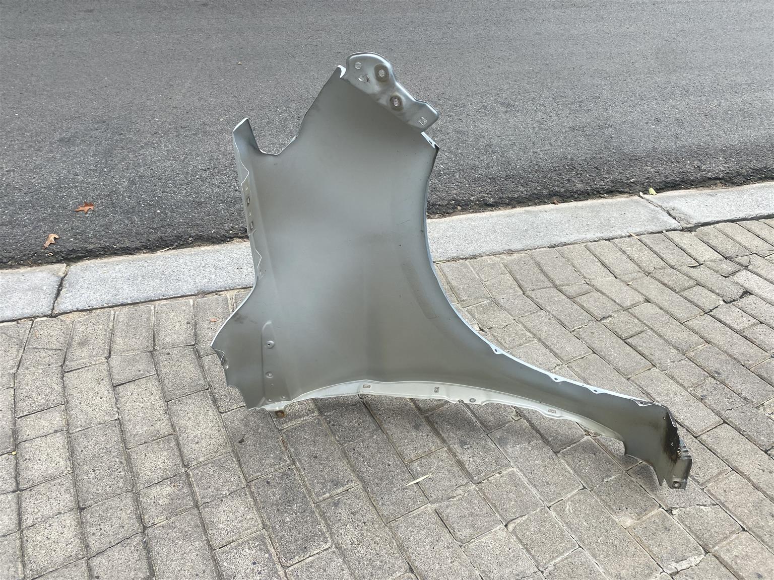 2024 TOYOTA RUMION/SUZUKI ERTIGA LEFT FRONT FENDER FOR SALE - Private Seller 2024 TOYOTA RUMION/SUZUKI ERTIGA LEFT FRONT FENDER FOR SALE - Private Seller
