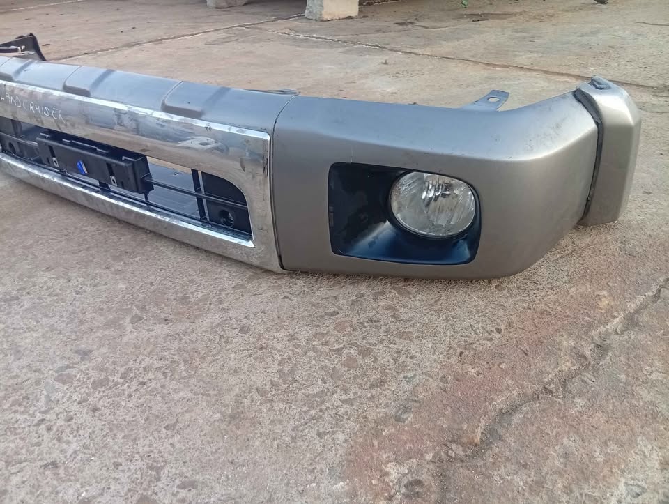 Toyota land cruiser  front bumper