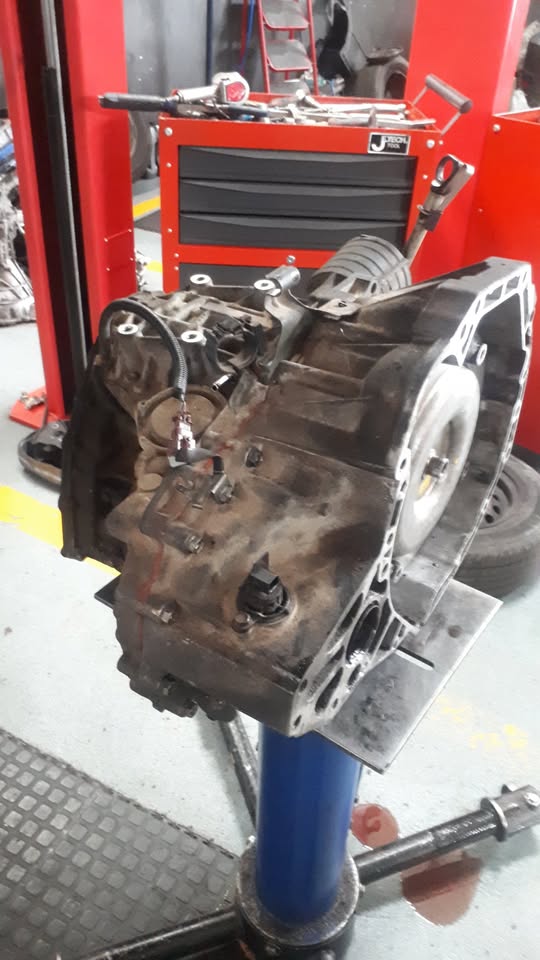 NISSAN AUTO GEARBOX - Private Seller