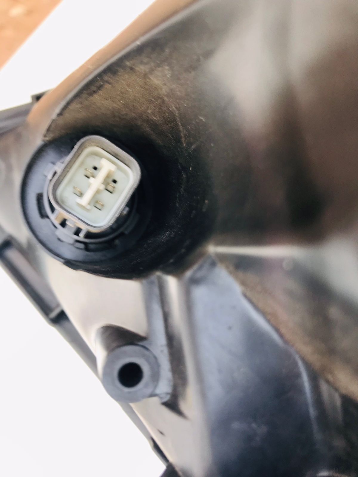 Honda CR-V left side headlight - Private Seller Honda CR-V left side headlight - Private Seller
