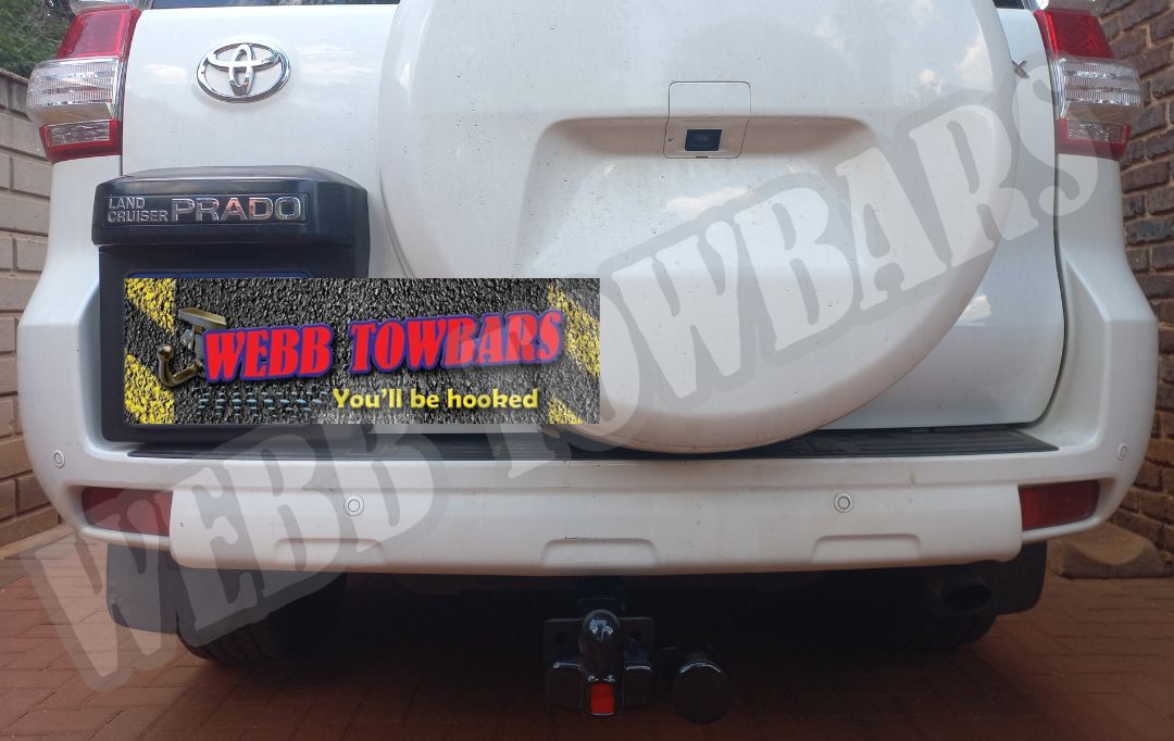 Toyota Land Cruiser Prado Standard/Detachable Towbars - Private Seller Toyota Land Cruiser Prado Standard/Detachable Towbars - Private Seller