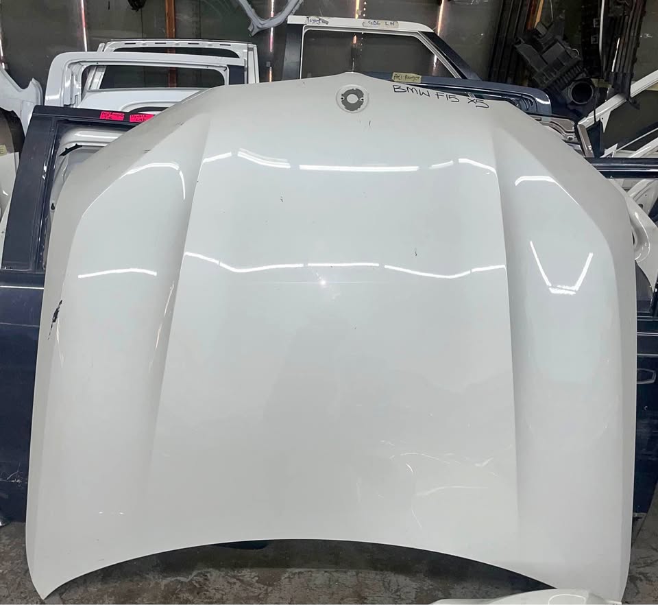 BMW X5 bonnet 2019/22 - Private Seller BMW X5 bonnet 2019/22 - Private Seller