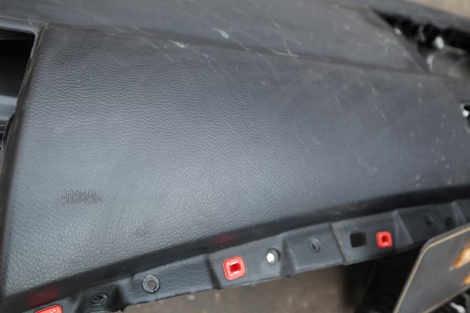 BMW E81/E88 DASH BOARED 1 SERIES - Private Seller