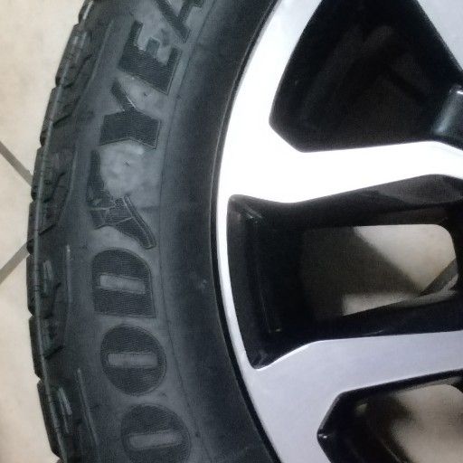Toyota legends Rs rims and Tyres