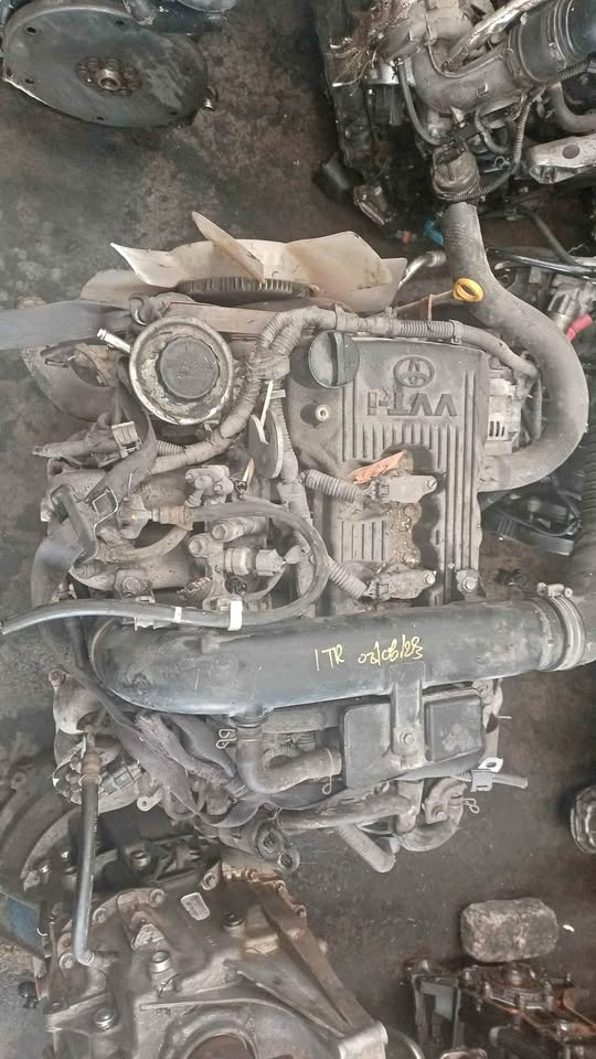 Complete Toyota Hilux 2.0L 1TR engine for sale - Private Seller Complete Toyota Hilux 2.0L 1TR engine for sale - Private Seller