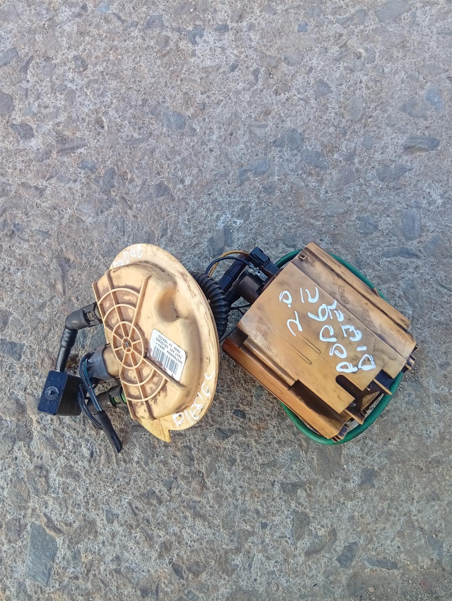 Dodge caliber 2.0 diesel pump for sale - Private Seller