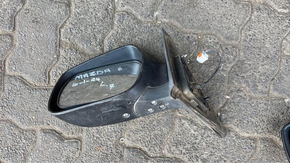 Mazda 6 side mirror Mazda 3 side mirror - Private Seller Mazda 6 side mirror Mazda 3 side mirror - Private Seller