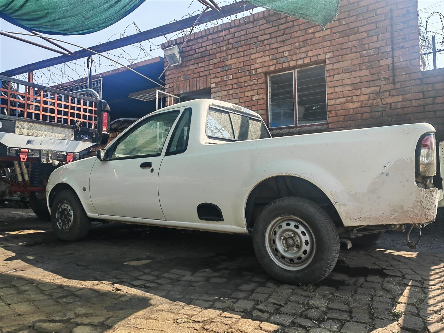 FORD ROCAM 1.3 FACE LIFT SPARES - White in colour - Private Seller FORD ROCAM 1.3 FACE LIFT SPARES - White in colour - Private Seller