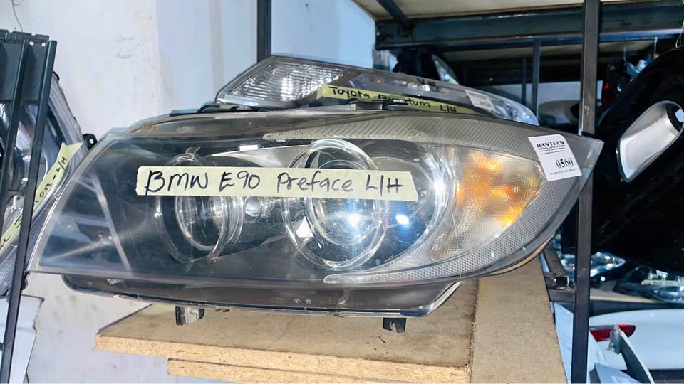 BMW E90 preface headlight - Private Seller BMW E90 preface headlight - Private Seller