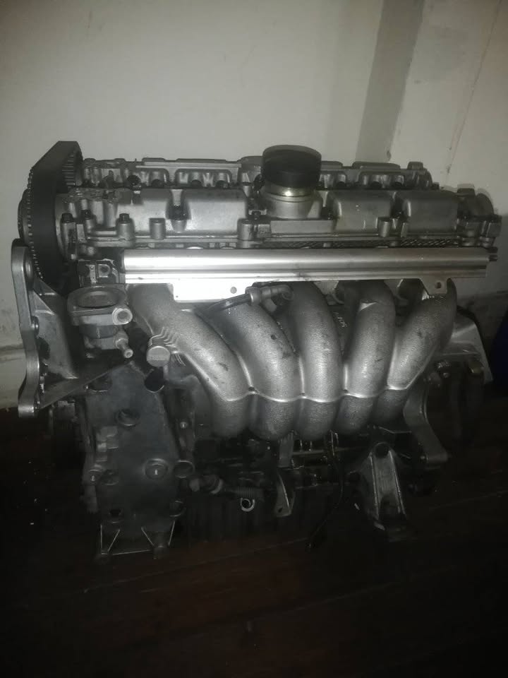 VOLVO S60 B5244S ENGINE FOR SALE - Private Seller