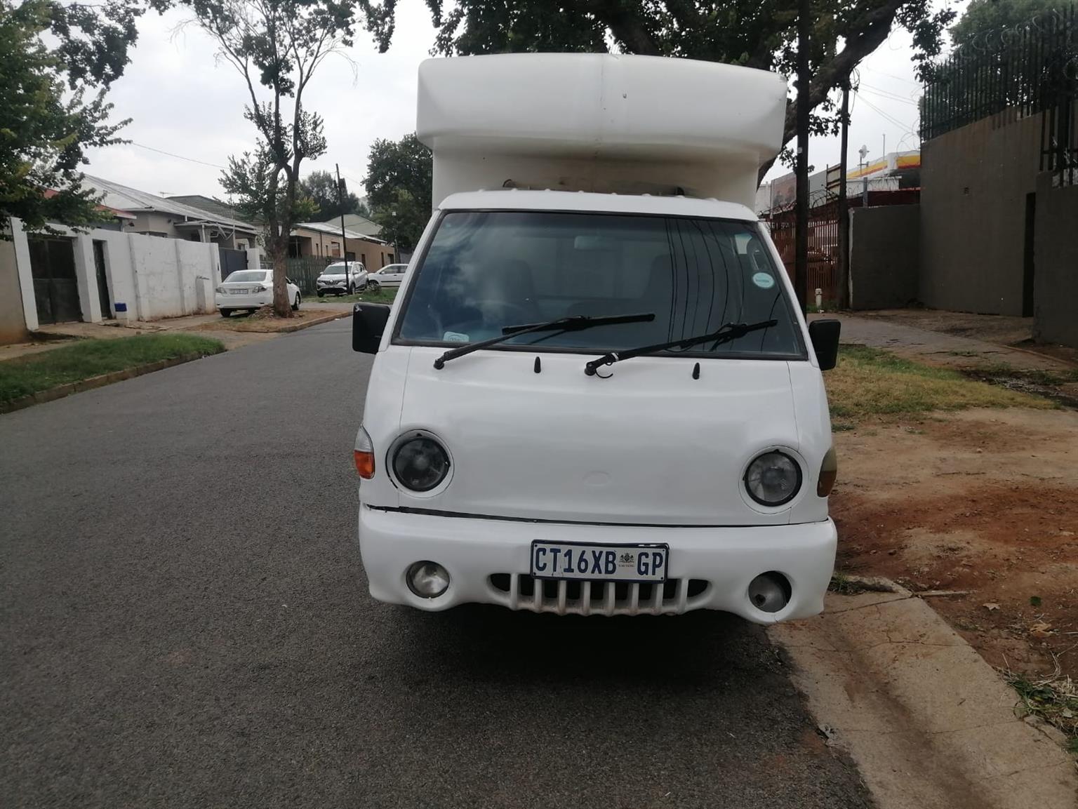 Used 1999 Hyundai H-100 Bakkie 2.5TCi deck - Private Seller Used 1999 Hyundai H-100 Bakkie 2.5TCi deck - Private Seller