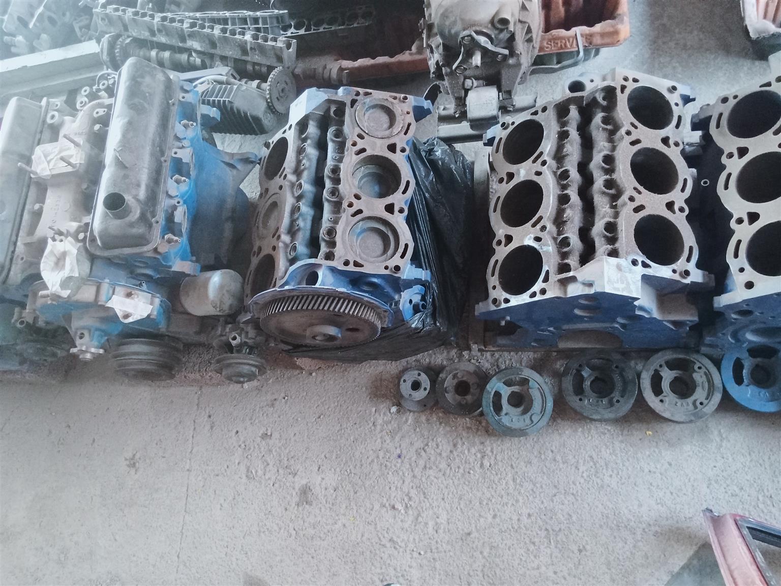 Ford V6 parts engines, gearboxes and loose parts - Private Seller