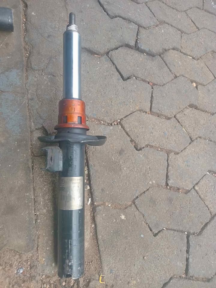 Audi TT rear shock - Private Seller Audi TT rear shock - Private Seller