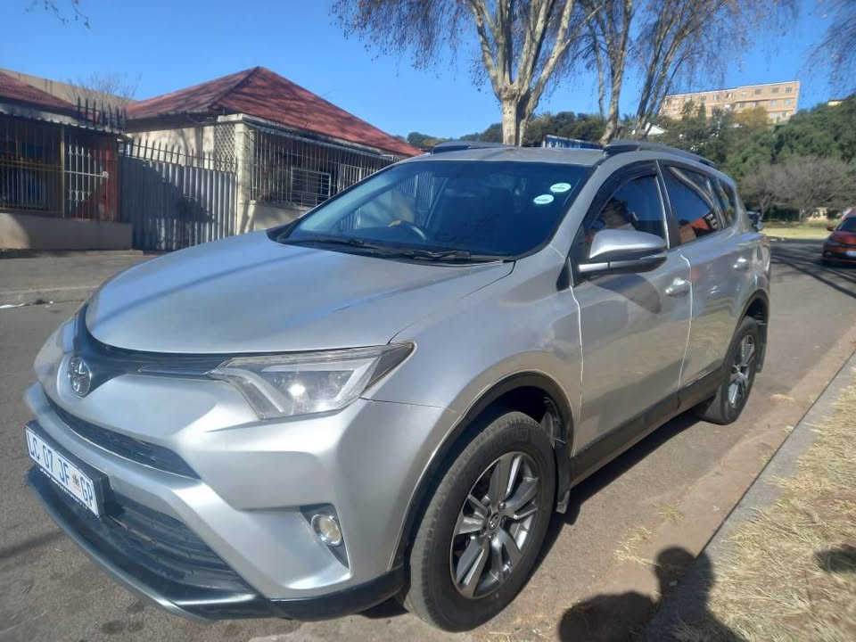 2016 Toyota Rav4 1.6 Petrol, Manual, Silver
