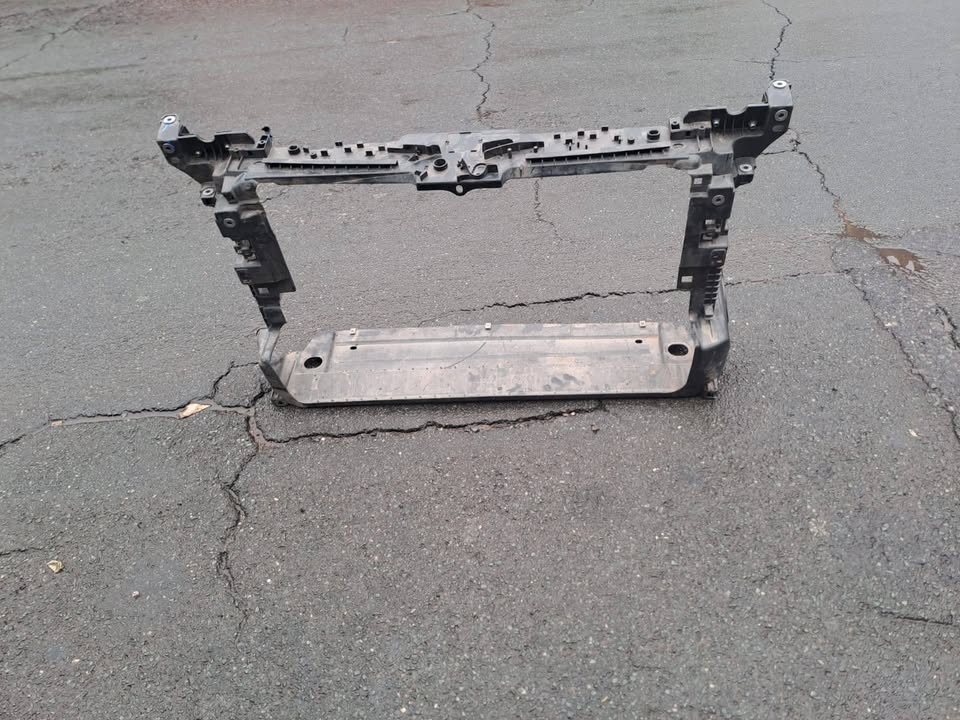 VW POLO 8 BUMPER CRADLE (2018-), Golf 7, and Audi A1 (2011-2015) R10 - Private Seller VW POLO 8 BUMPER CRADLE (2018-), Golf 7, and Audi A1 (2011-2015) R10 - Private Seller