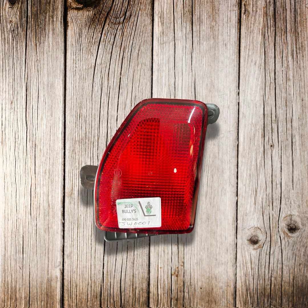 Jeep Wrangler JL Bumper Reflector - Private Seller Jeep Wrangler JL Bumper Reflector - Private Seller