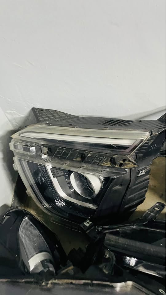 Hyundai Creta headlight 2020/24 - Private Seller