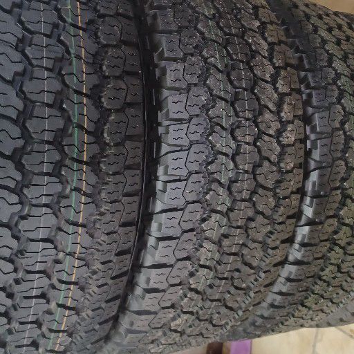 Goodyear wrangler kevler 18inch