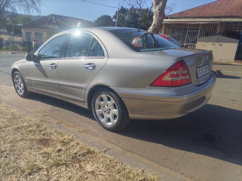 2007 Mercedes Benz C200 kompressor Automatic