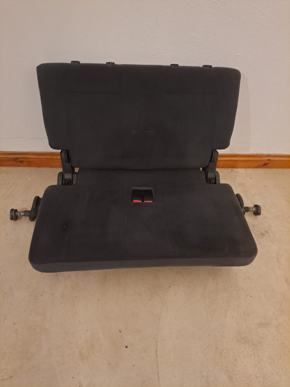GEN 3 - PAJERO SEATS FOR SALE - Private Seller