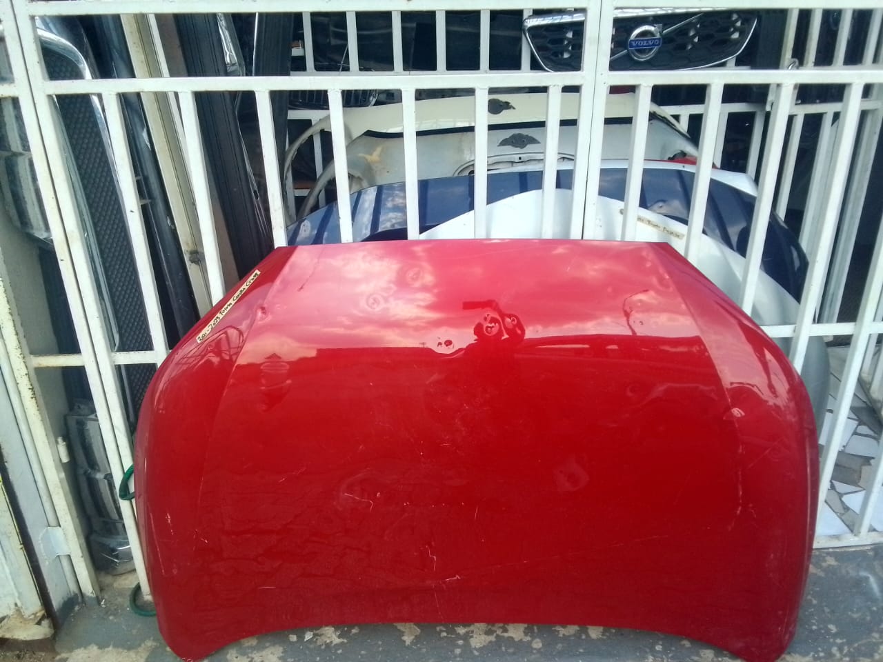 (2021-2023) TOYOTA COROLA CROSS BONNET FOR SALE - Private Seller (2021-2023) TOYOTA COROLA CROSS BONNET FOR SALE - Private Seller