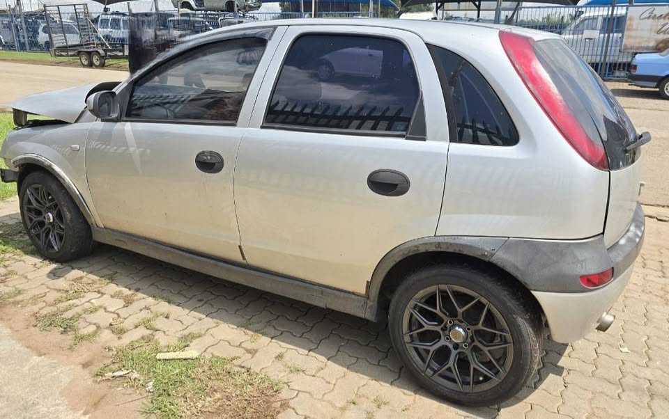 OPEL CORSA GAMMA 1.4 STRIPPING FOR PARTS - Private Seller OPEL CORSA GAMMA 1.4 STRIPPING FOR PARTS - Private Seller