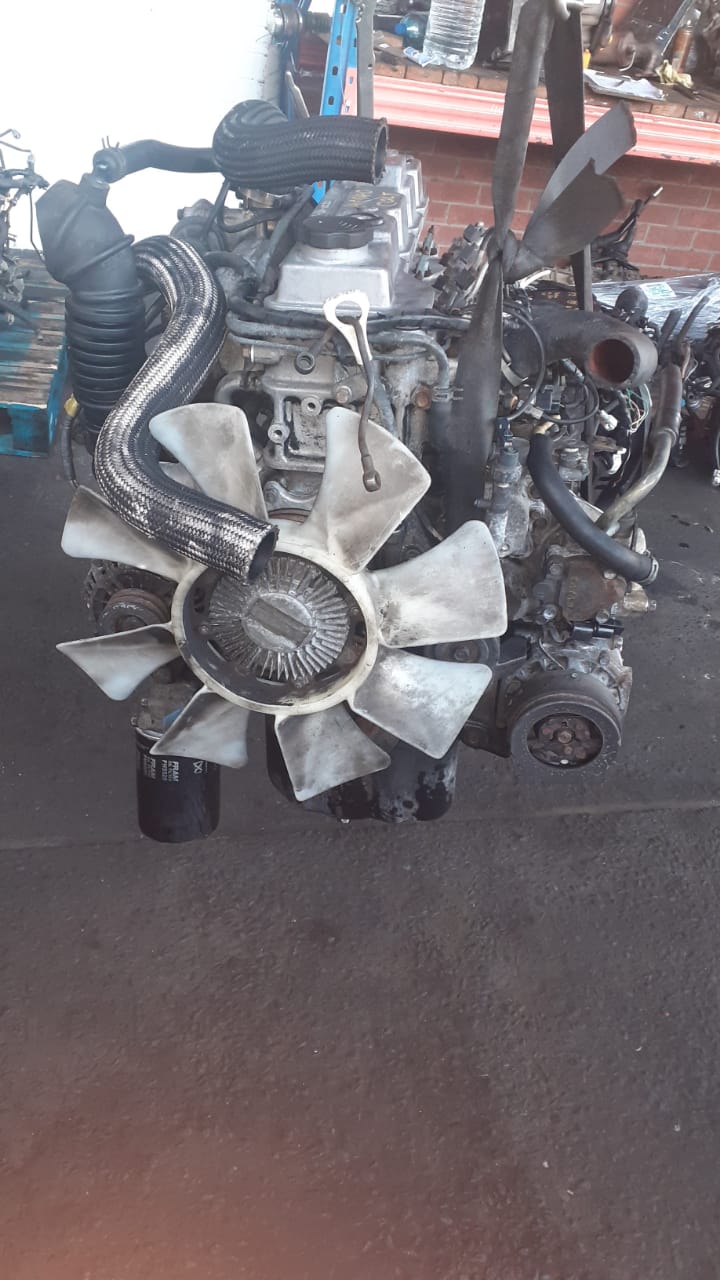 MITSUBISHI COLT 2.8 TURBO DIESEL 4M40 ENGINE - Private Seller MITSUBISHI COLT 2.8 TURBO DIESEL 4M40 ENGINE - Private Seller