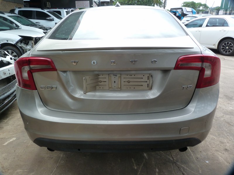 Volvo S60 T3 Essential Manual Silver - 2011 SPARESBOYZ STRIPPING FOR SPARES - Private Seller