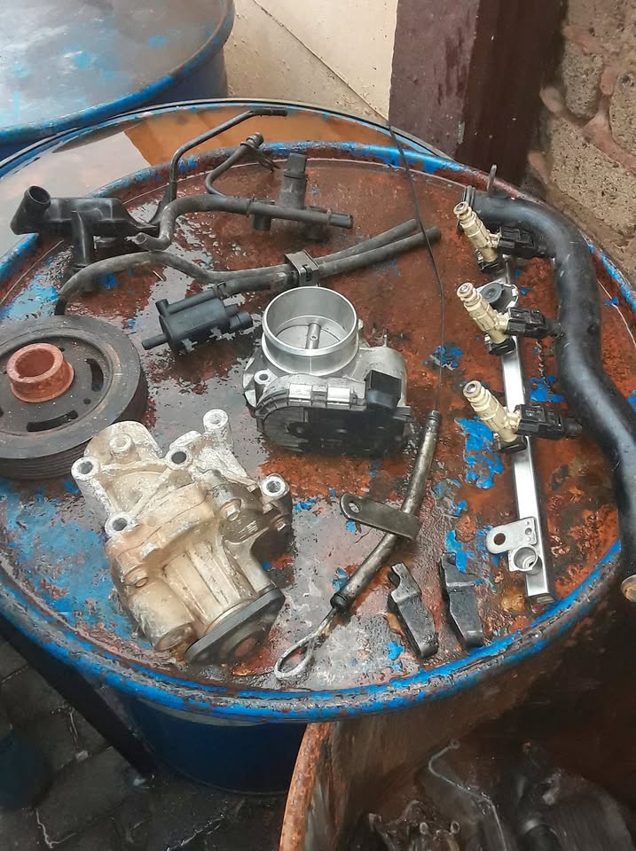 Hyundai ix35 G4kd engine parts available - Private Seller Hyundai ix35 G4kd engine parts available - Private Seller