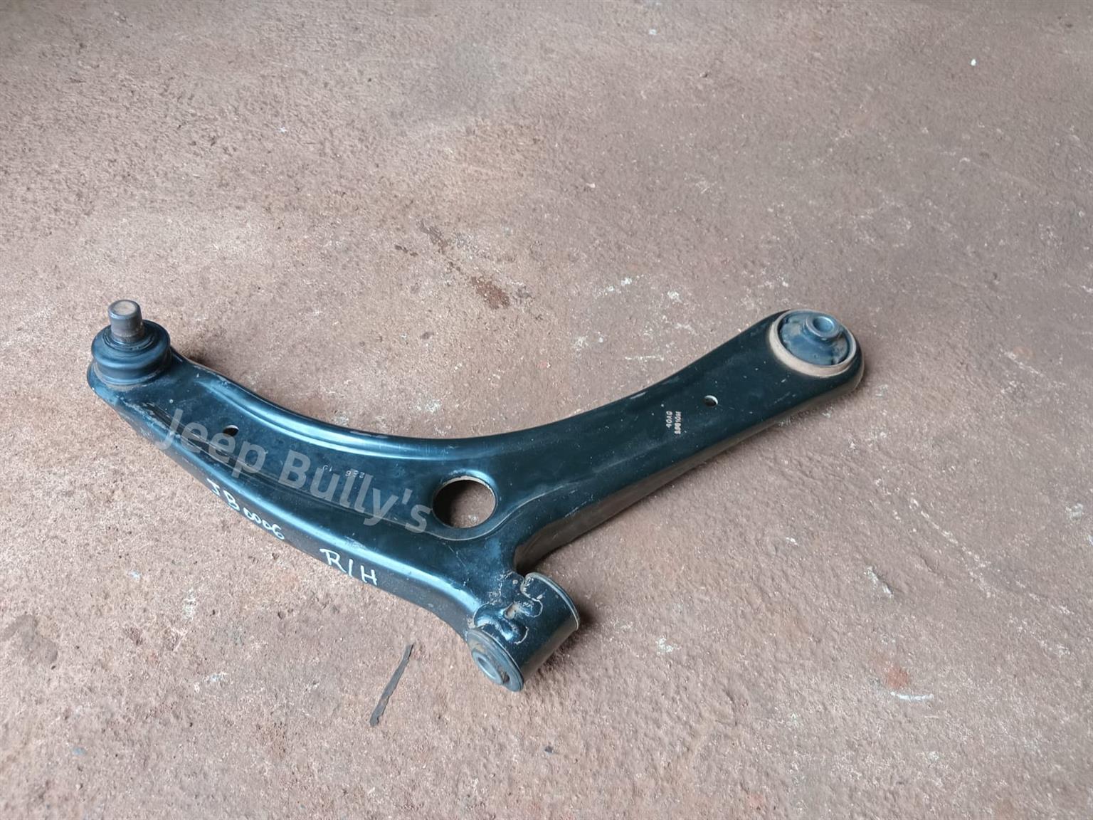 Right Hand Dodge Caliber Used Control Arm - Private Seller Right Hand Dodge Caliber Used Control Arm - Private Seller