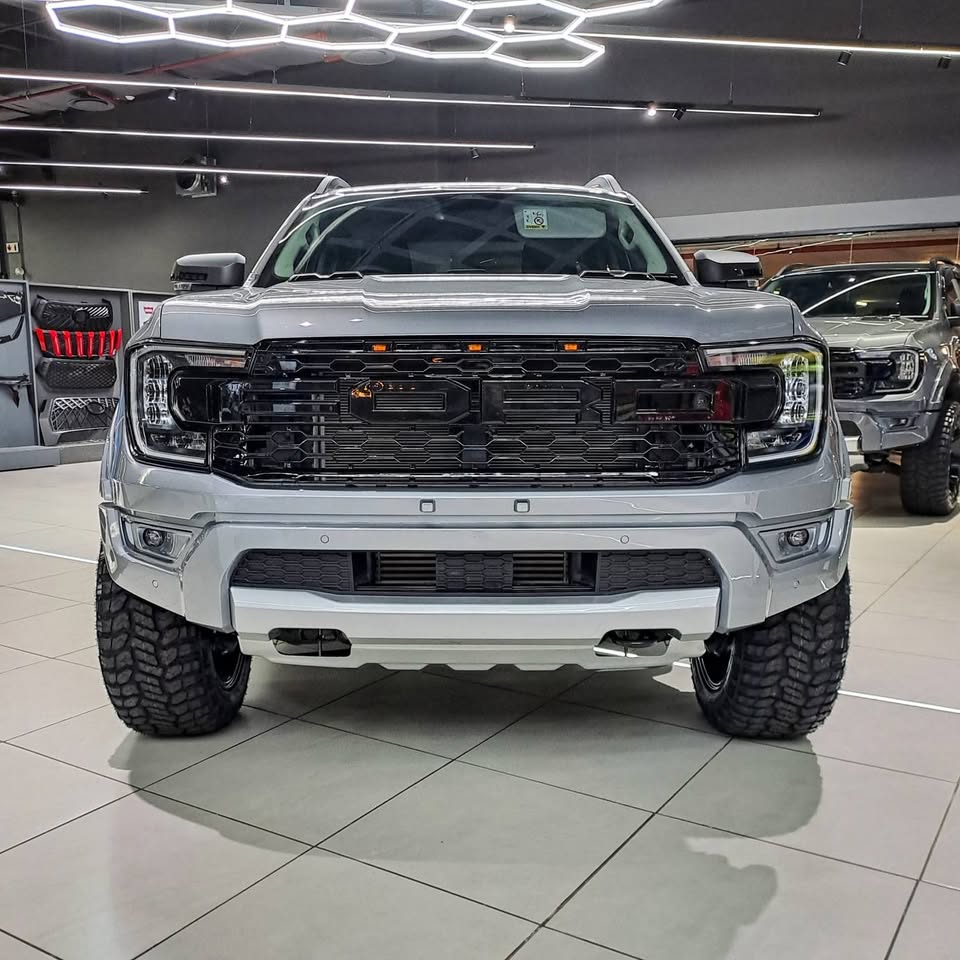 2025 Ford Ranger 2.0 Sit Double Cab XLT - Private Seller 2025 Ford Ranger 2.0 Sit Double Cab XLT - Private Seller