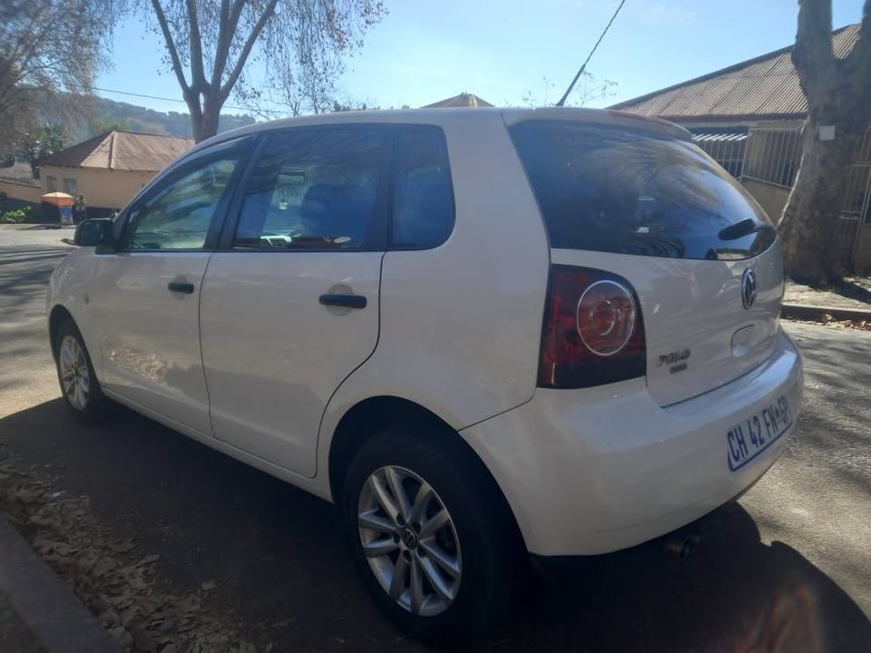 2013 VW POLO VIVO 1.4 PETROL, MANUAL, WHITE, 83000KMS