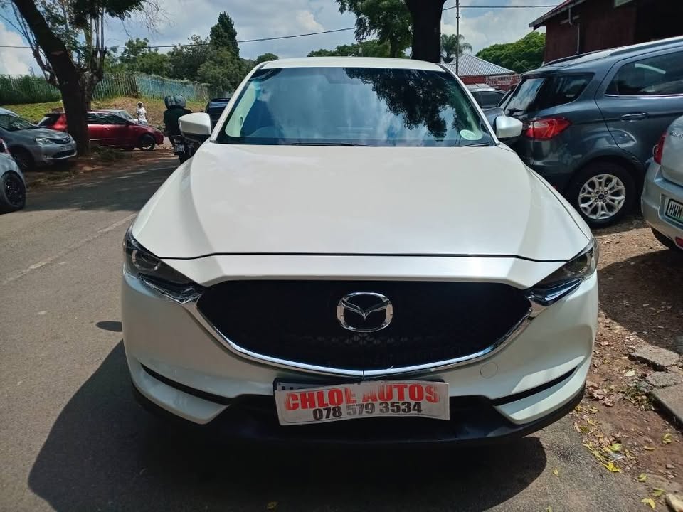 2018 Mazda cx5 2.0 Petrol,Automatic White Color Reverse camera and reverse sensor 89000km