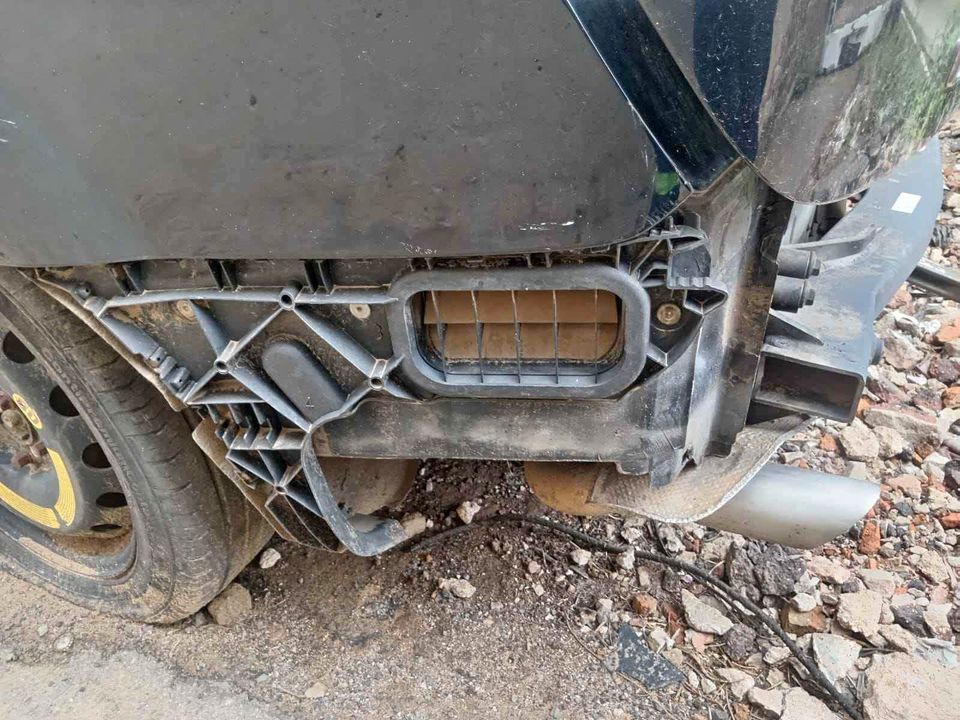 Audi Q7 3.0tdi left rear bumper slide - Private Seller