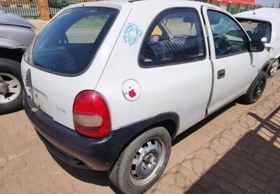OPEL CORSA LITE NOW STRIPPING FOR SPARE/PARTS