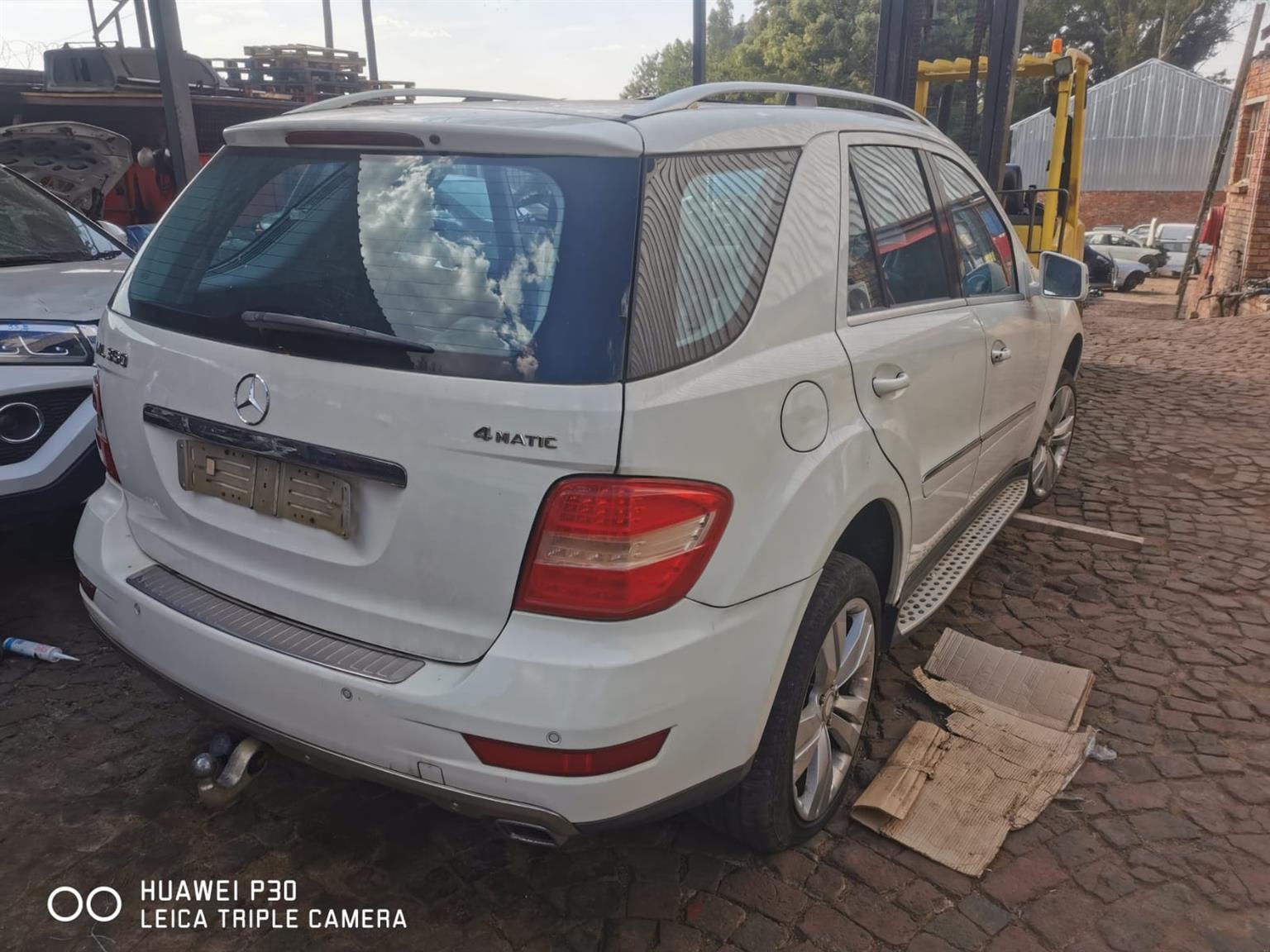 Mercedes Benz ML350 4Matic V6 petrol stripping used spares parts for sale - Private Seller