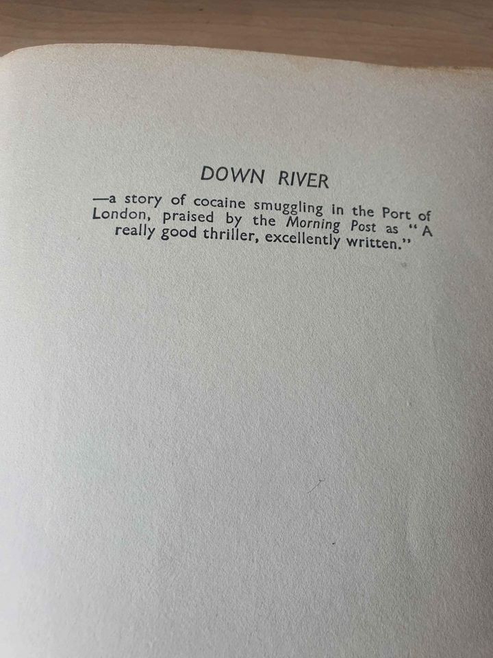 The Seamark Omnibus of Thrills book  Edition