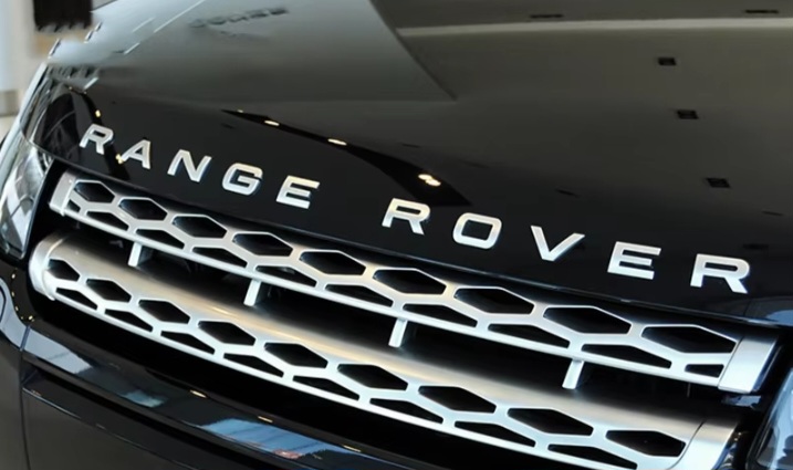 Range Rover bonnet boot letter sets badges - Private Seller Range Rover bonnet boot letter sets badges - Private Seller