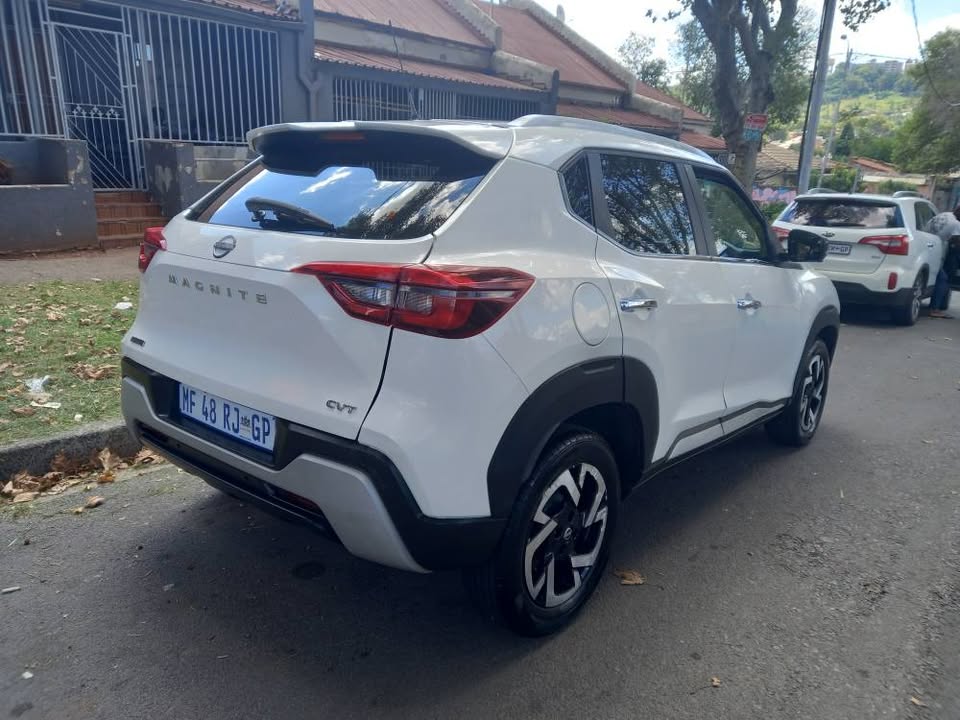 2022 NISSAN MAGNITE 1.0 CVT TURBO PETROL, AUTOMATIC, White